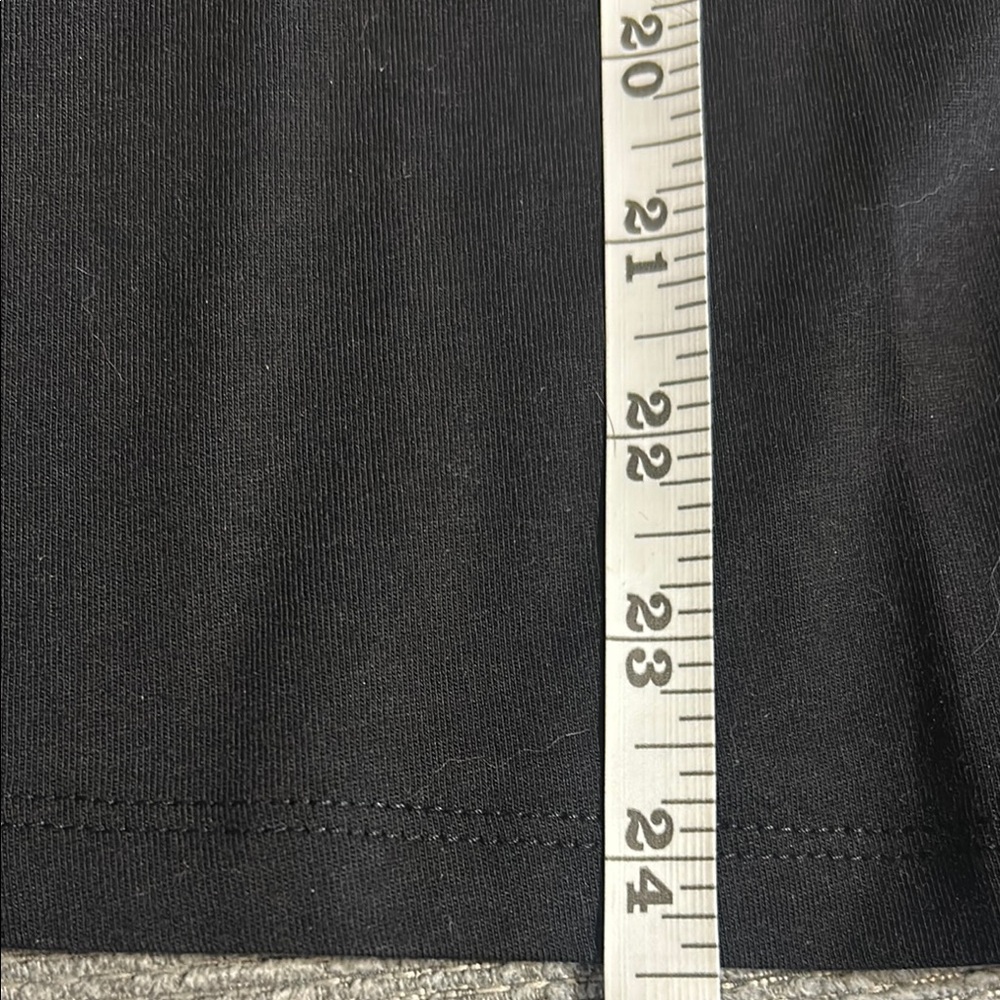 Black and Gold MICHAEL KORS T-Shirt - Picture 5 of 7